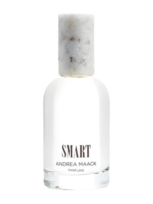 Andrea Maack Smart